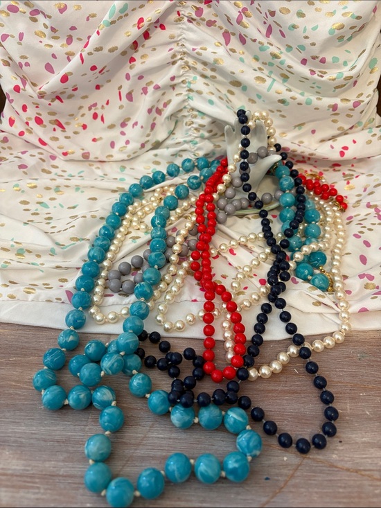 Accessories - Multi-Color Pearl and Bead Necklace Set - Blue, Red, Navy, Cream entire Lot of 5
